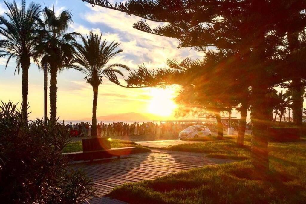 Renovado Apartamento En Zona Residencial A Pasos Del Mar 萨洛 外观 照片