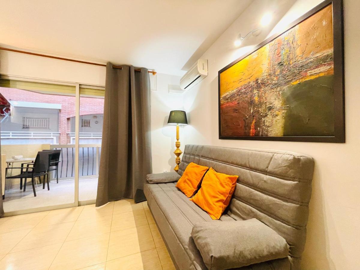 Renovado Apartamento En Zona Residencial A Pasos Del Mar 萨洛 外观 照片