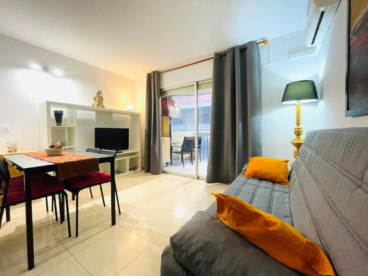 Renovado Apartamento En Zona Residencial A Pasos Del Mar 萨洛 外观 照片