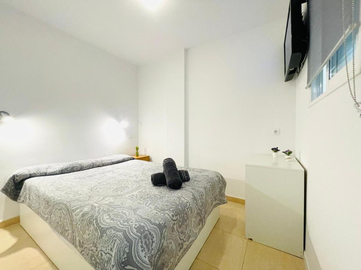 Renovado Apartamento En Zona Residencial A Pasos Del Mar 萨洛 外观 照片